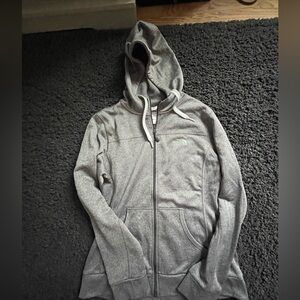North Face hoodie size M